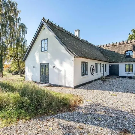 3331-stege-raby-sovej-1 Semesterbostad *